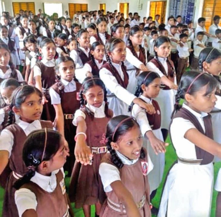 स्कूलों में बच्चों ने लिया नशा न करने का संकल्पस्कूलों में बच्चों ने लिया नशा न करने का संकल्प