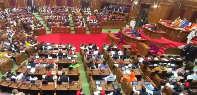 यूपी विधानसभा में ₹24,496 करोड़ का अनुपूरक बजट पेश, विकास और प्रशासन पर सरकार का जोर