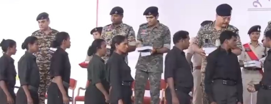 बस्तर में नक्सलियों का एक वरिष्ठ सदस्य आत्मसमर्पण, नक्सल युग के अंत का संकेत